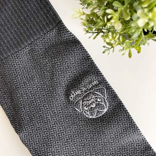 Olive n Grey Pug Knitted Leggings
