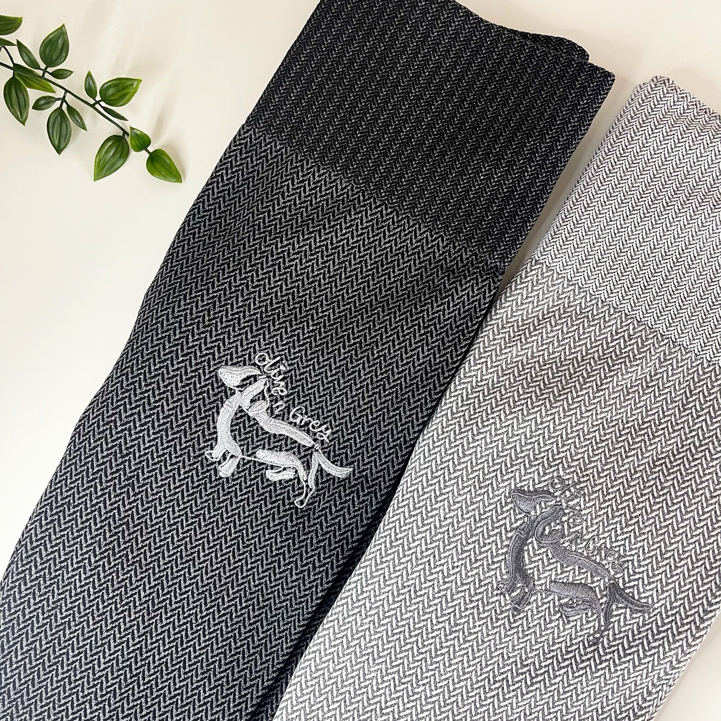 Embroidered Knitted Olive n Grey Performance Leggings